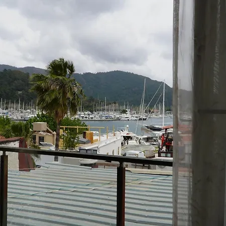 Mert Homes Alojamento de Acomodação e Pequeno-almoço Marmaris