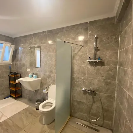 Alojamento de Acomodação e Pequeno-almoço Mert Homes 3*