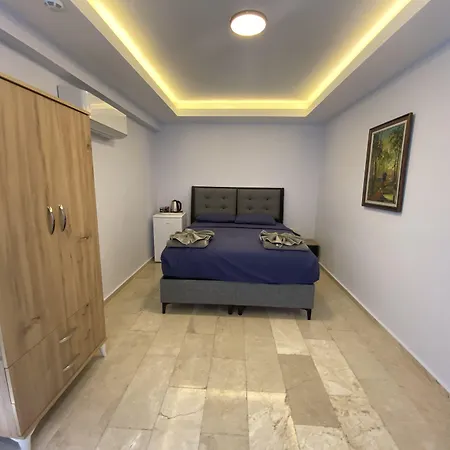 Mert Homes Bed and Breakfast 3*